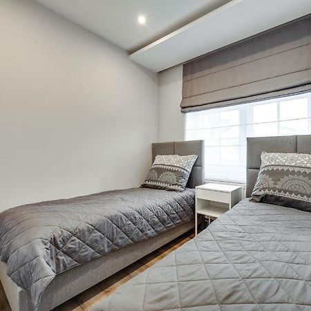 Central Platinum Apartments 31 Рыбник Экстерьер фото